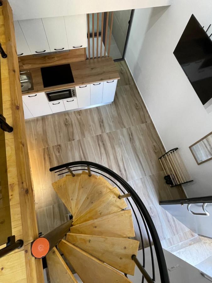 D&E Apartaments Tirana Exterior photo